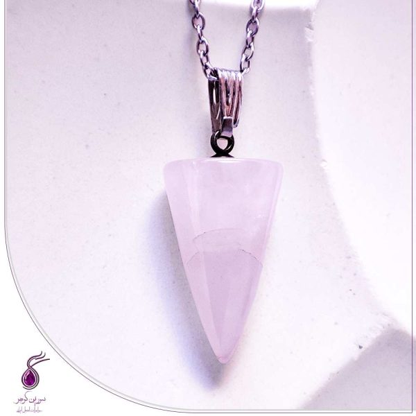 سنگ رز کوارتز مخروطی