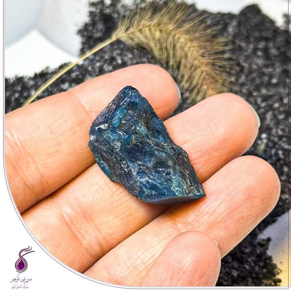 سنگ راف آپاتیت آبی