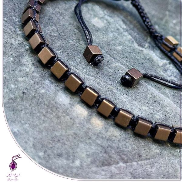 سنگ حدید مربعی